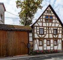 Haus zum Kaufen in Wiesbaden Nordenstadt 2.410.000,00 € 567 m² - Wiesbaden / Nordenstadt