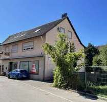 Haus zum Kaufen in Neckartenzlingen 520.000,00 € 280 m²