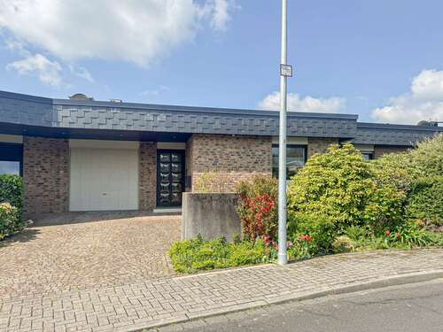 Foto - Haus zum Kaufen in Erkrath 588.000,00 € 165 m²