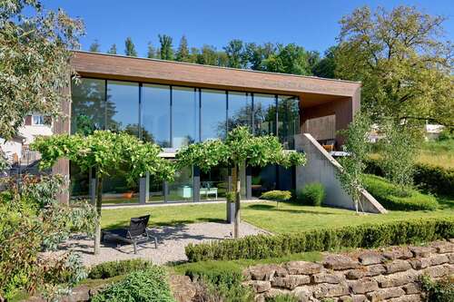 Foto - Haus zum Kaufen in Ebersbach an der Fils 1.790.000,00 € 186 m²