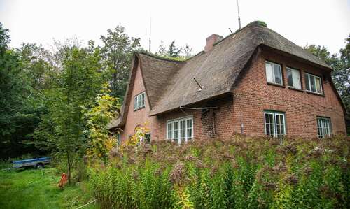 Foto - Haus zum Kaufen in Husum 400.000,00 € 210 m²