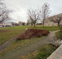 Wohnung zum Mieten in Plauen 227,70 € 41.4 m²