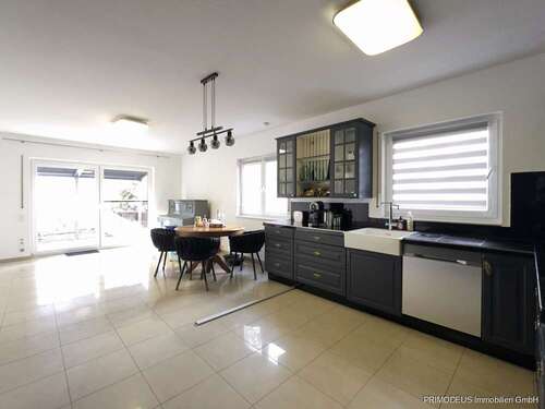 Foto - Haus zum Kaufen in Schwalbach am Taunus 729.000,00 € 124 m²