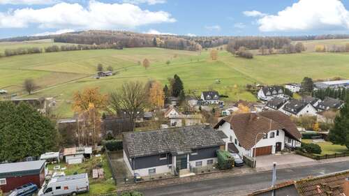 Foto - Haus zum Kaufen in Jossgrund 479.000,00 € 280 m²