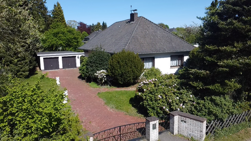 Foto - Haus zum Kaufen in Stuhr 449.000,00 € 190 m²