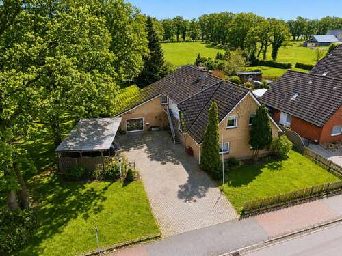 Foto - Haus zum Kaufen in Westoverledingen 479.000,00 € 300 m²