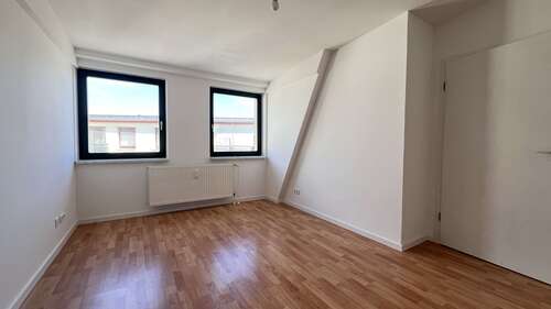 Foto - Wohnung zum Mieten in Magdeburg 384,00 € 51.23 m²