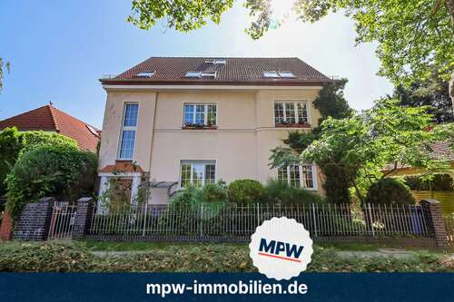 Foto - Haus zum Kaufen in Berlin 897.000,00 € 401.51 m²