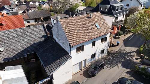 Foto - Haus zum Kaufen in Grafschaft 250.000,00 € 135 m²