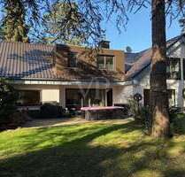 Haus zum Kaufen in Bergisch Gladbach 1.599.000,00 € 310 m²