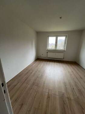 Foto - Wohnung zum Mieten in Büdelsdorf 399,00 € 51.78 m²