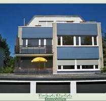 Haus zum Kaufen in Bonn - Bad Godesberg (Rüngsdorf) 1.160.000,00 € 395 m²