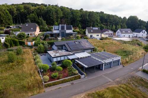 Foto - Haus zum Kaufen in Oberbettingen 639.000,00 € 135 m²
