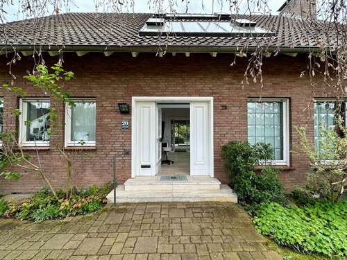 Foto - Haus zum Kaufen in Kamp-Lintfort 649.000,00 € 264 m²