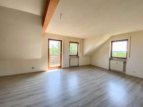 Foto - Wohnung zum Kaufen in Itzgrund Gleußen 145.000,00 € 81.12 m²