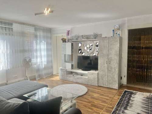 Foto - Haus zum Kaufen in Wolfenbüttel 379.000,00 € 285 m²