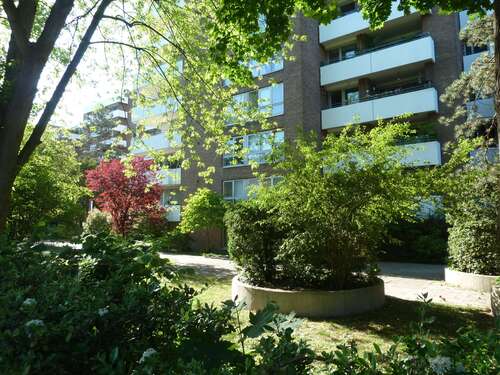 Foto - Wohnung zum Kaufen in Düsseldorf 230.000,00 € 83 m²