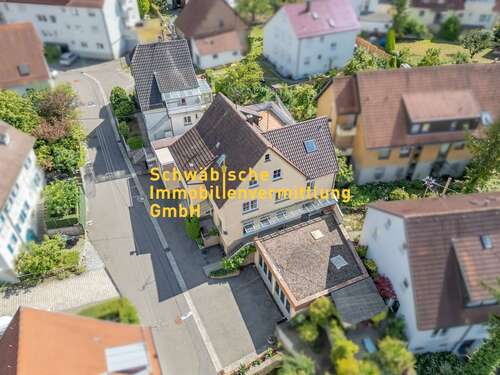 Foto - Haus zum Kaufen in Fellbach 875.000,00 € 552 m²