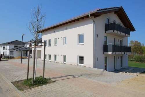 Foto - Haus zum Kaufen in Ergoldsbach 1.090.000,00 € 374 m²