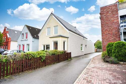 Foto - Haus zum Kaufen in Husum 379.000,00 € 136 m²