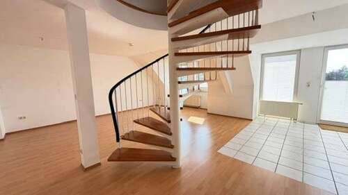 Foto - Wohnung zum Mieten in Sande 609,00 € 77.49 m²