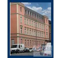 Haus zum Kaufen in Altenburg 1.190.000,00 € 1309.97 m²