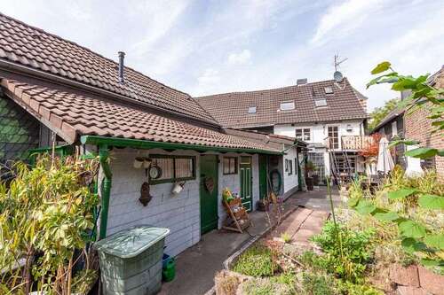 Foto - Haus zum Kaufen in Solingen 194.000,00 € 110 m²