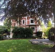 Haus zum Kaufen in Rellingen 685.000,00 € 292.03 m²