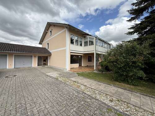 Foto - Wohnung zum Mieten in Tittmoning 550,00 € 70 m²