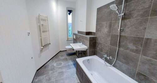 Foto - Wohnung zum Kaufen in Bitterfeld-Wolfen 140.000,00 € 87 m²