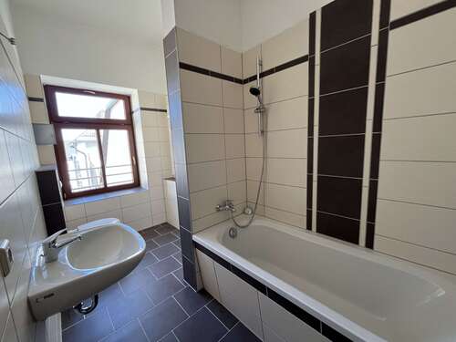 Foto - Wohnung zum Mieten in Chemnitz 399,00 € 76 m²