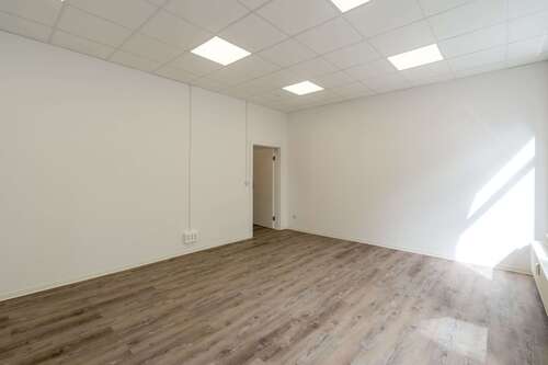 Foto - Büro in Bautzen 460,00 € 60 m² - 460,00&nbsp;EUR Kaltmiete, ca.&nbsp; 60,00&nbsp;m&sup2;