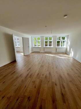 Foto - Wohnung zum Mieten in Itzehoe 895,00 € 108.7 m²
