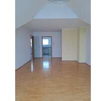 Wohnung zum Mieten in Adelsdorf 870,00 € 77 m²