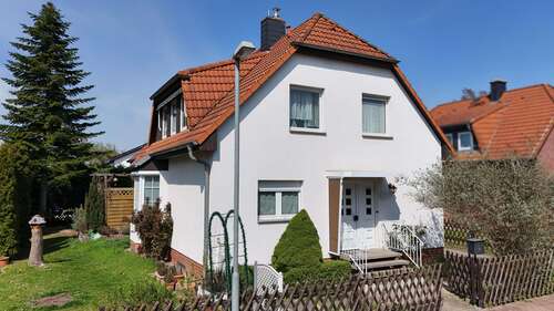 Foto - Haus zum Kaufen in Aschersleben 237.000,00 € 119 m²
