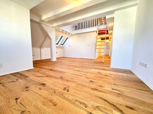 Foto - Wohnung zum Kaufen in Heßdorf 329.000,00 € 82.04 m²