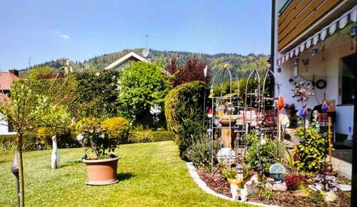 Foto - Haus zum Kaufen in Waldkirch 1.100.000,00 € 350 m²