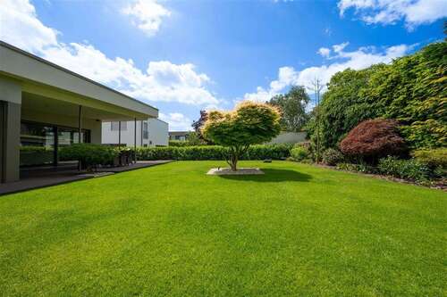 Foto - Haus zum Kaufen in Kronberg im Taunus 2.900.000,00 € 285 m²