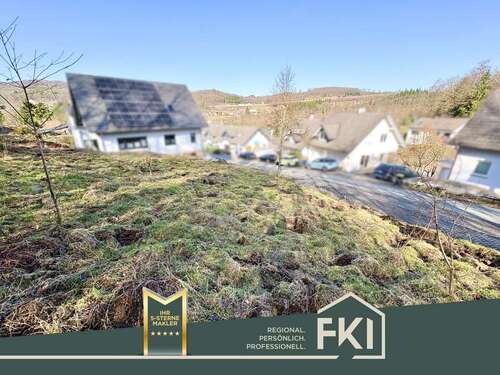 Foto - Grundstück zu verkaufen in Siegen Eisern 72.000,00 € 582 m²