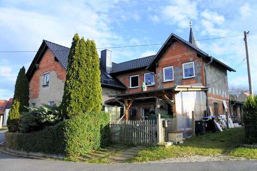 Foto - Haus zum Kaufen in Königsee 89.000,00 € 150 m²