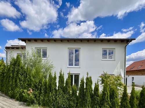 Foto - Haus zum Kaufen in Schierling 495.000,00 € 200 m²