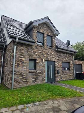 Foto - Haus zum Mieten in Duisburg 1.600,00 € 108 m²