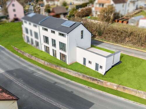 Foto - Haus zum Kaufen in Großhabersdorf 698.000,00 € 230 m²