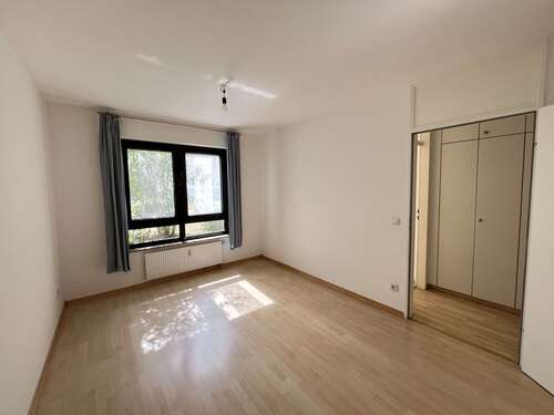 Foto - Wohnung zum Kaufen in Düsseldorf 339.000,00 € 60.4 m²