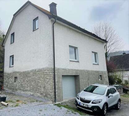 Foto - Haus zum Kaufen in Bestwig 149.500,00 € 125 m²