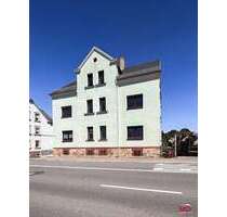 Haus zum Kaufen in Oelsnitz 275.000,00 € 392 m²