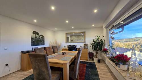 Foto - Haus zum Kaufen in Niefern-Öschelbronn 349.000,00 € 130 m²