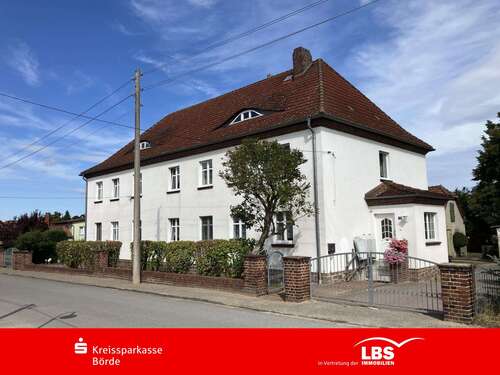 Foto - Haus zum Kaufen in Behnsdorf 198.000,00 € 330 m²