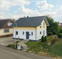 Haus zum Kaufen in Neustetten 498.000,00 € 110.4 m²