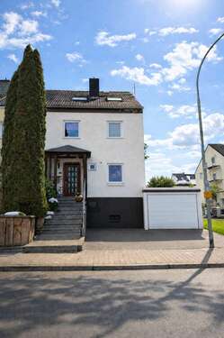 Foto - Haus zum Kaufen in Karben Petterweil 498.000,00 € 130 m²